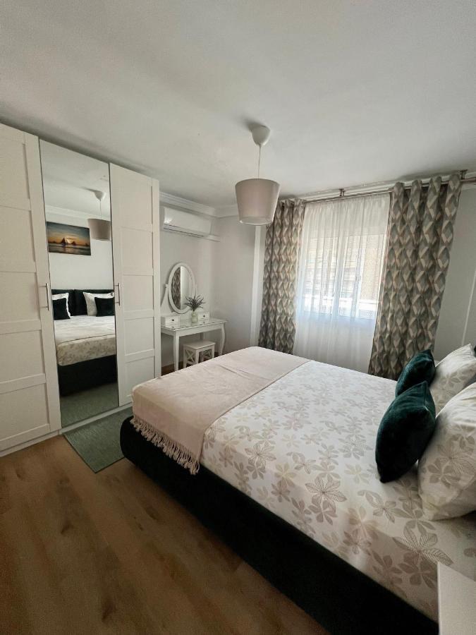 Apartamentos Prestige Suites Malaga II المظهر الخارجي الصورة
